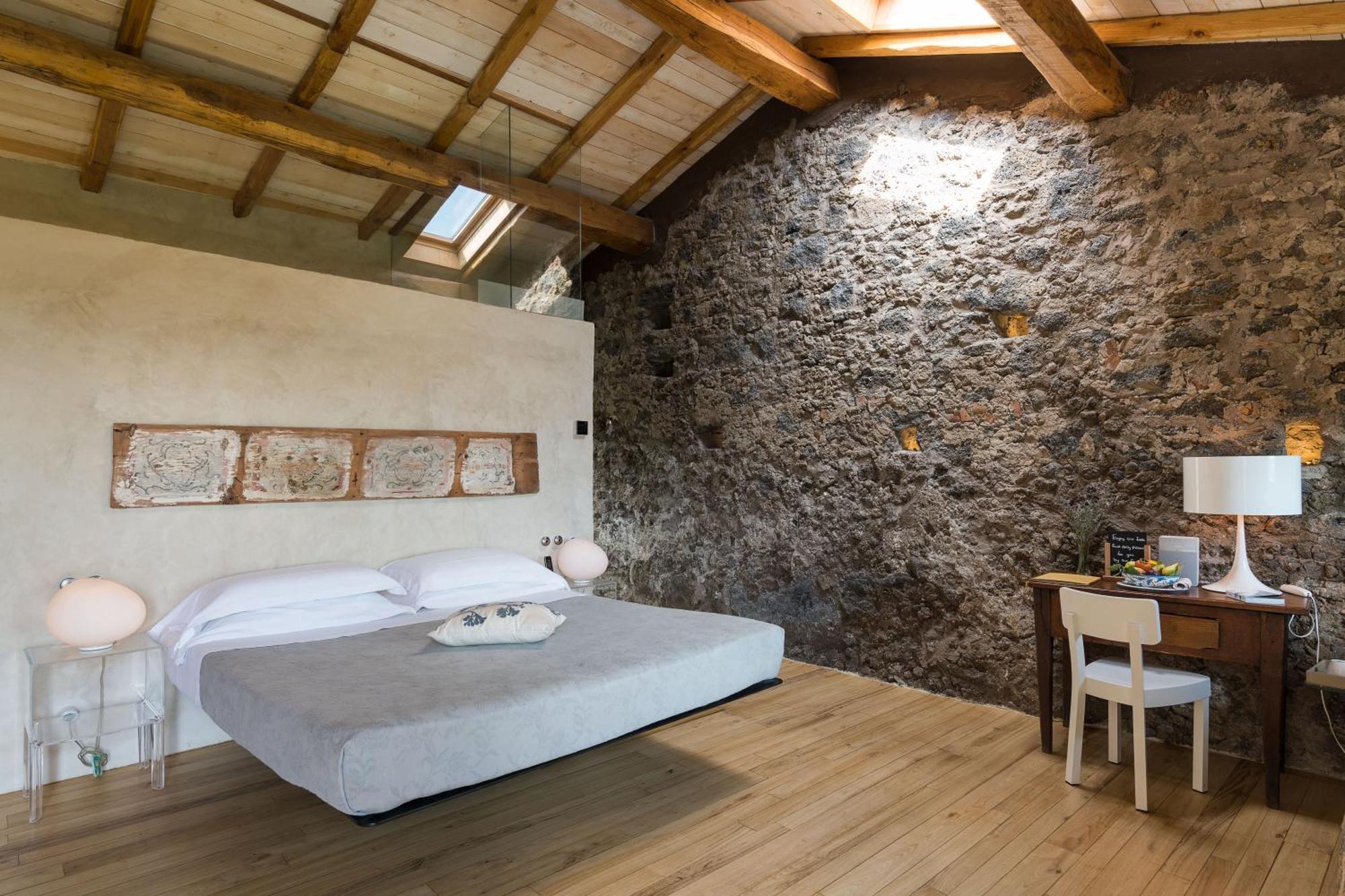 Hotel Monaci Delle Terre Nere Zafferana Etnea Exterior foto