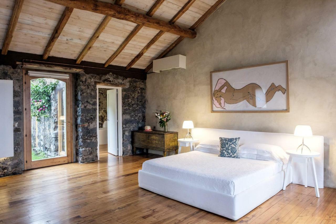 Hotel Monaci Delle Terre Nere Zafferana Etnea Exterior foto